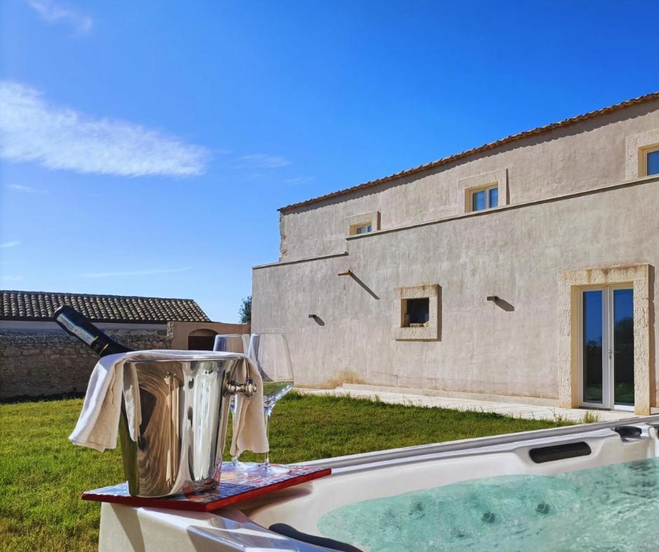 Ballium Luxury Relais Avola Buitenkant foto