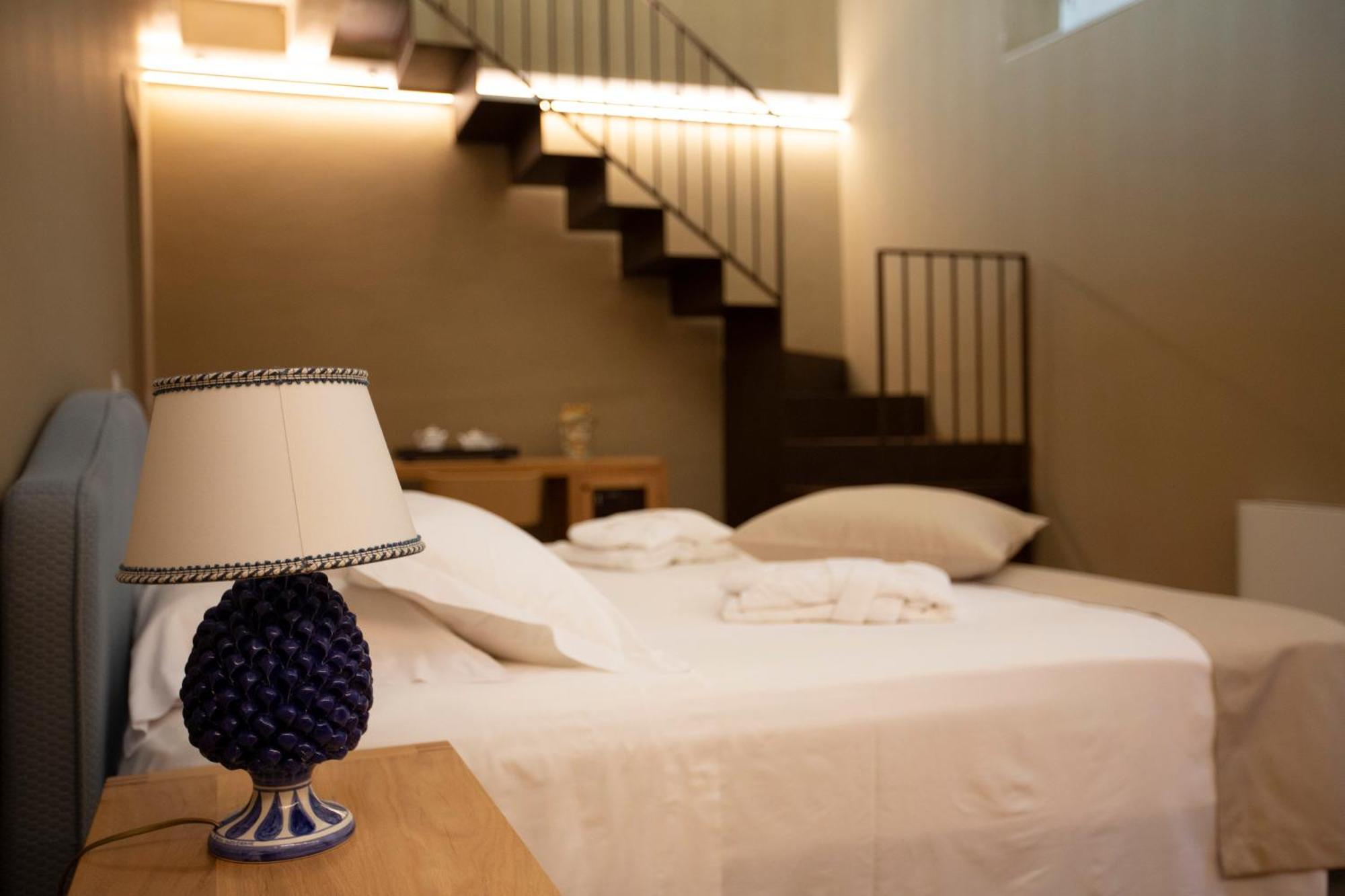 Ballium Luxury Relais Avola Buitenkant foto
