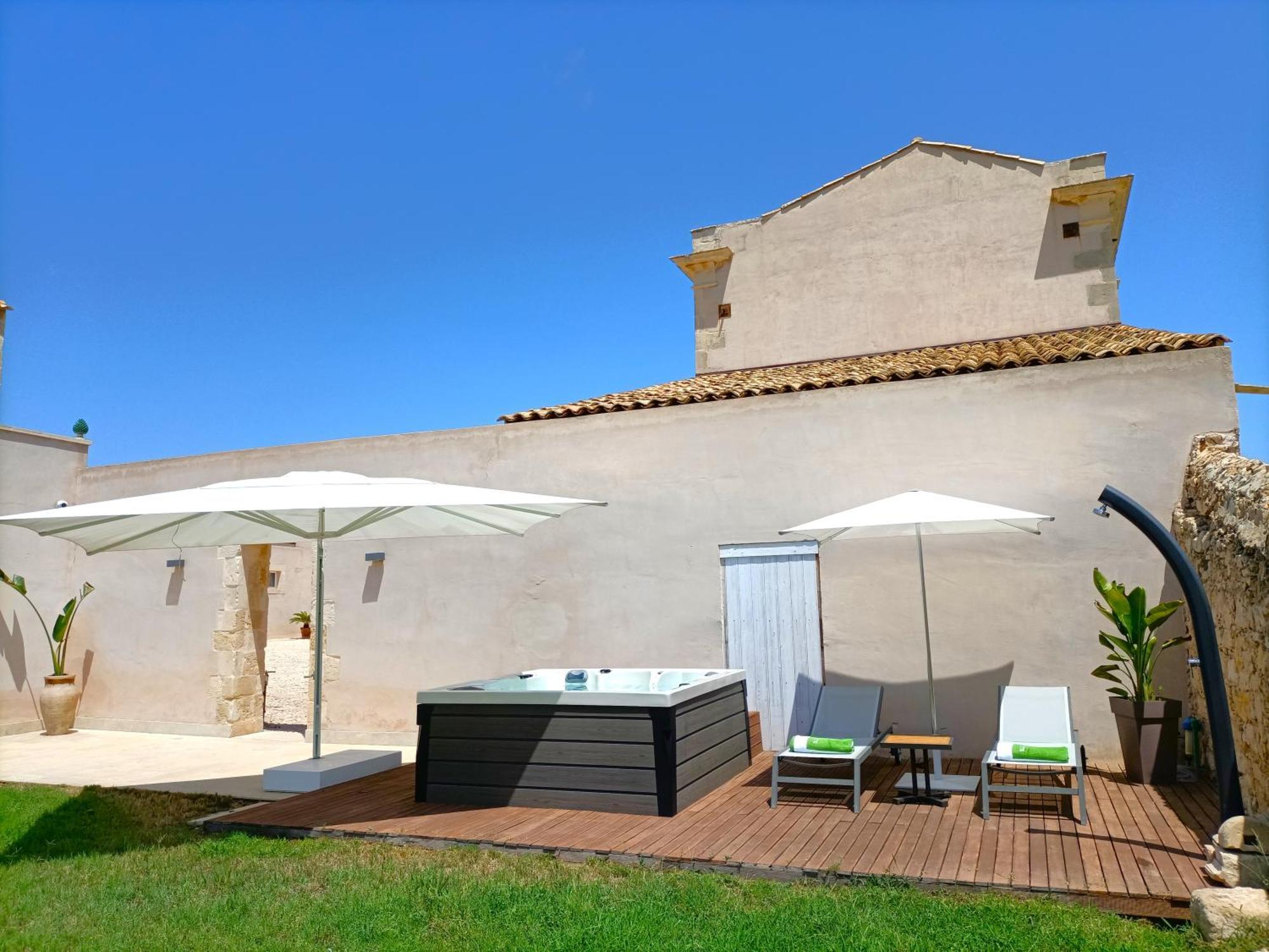 Ballium Luxury Relais Avola Buitenkant foto